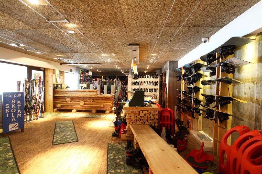 Hotel Termag 4*, Jahorina – osjetite harmoniju prirode i luksuza u srcu planinskog okruženja uz vrhunski komfor i nezaboravno iskustvo odmora!