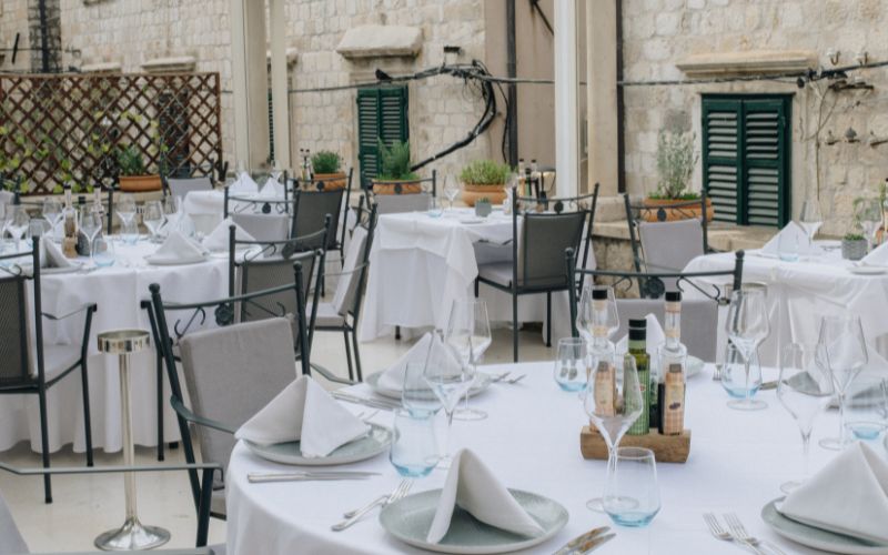 The Pucić Palace 5* – Luksuzni boravak u samom srcu dubrovačkog Starog grada, okružen historijom, kulturom i mediteranskim šarmom!