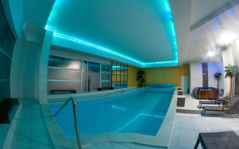 Doživite Hercegovinu na poseban način – uživajte u Wellness sadržajima, udobnom smještaju i gostoprimstvu Hotela Brotnjo 4*!