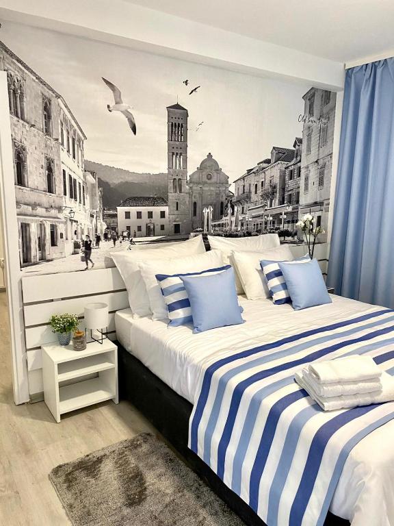 Otkrijte čari bezbrižnog odmora u Family Resortu Urania – uživajte u kristalno čistom moru, mediteranskoj prirodi i spokojnom ambijentu idealnom za savršen bijeg od svakodnevice!