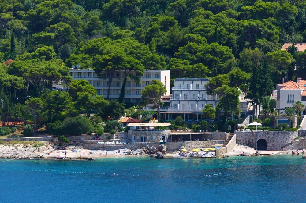 Hotel Splendid 3*, Dubrovnik | Tiha mediteranska oaza mira na samoj obali kristalno čistog mora, s pogledom na nezaboravne zalaske sunca!