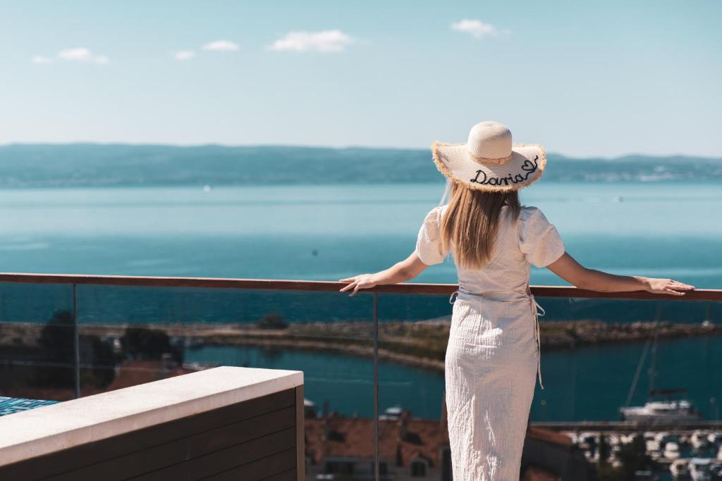 Uživajte u luksuzu i potpunom opuštanju u Marvie Hotel & Health 4* – gdje se mediteranski šarm, elegancija i bogata historija Splita spajaju u savršen odmor!