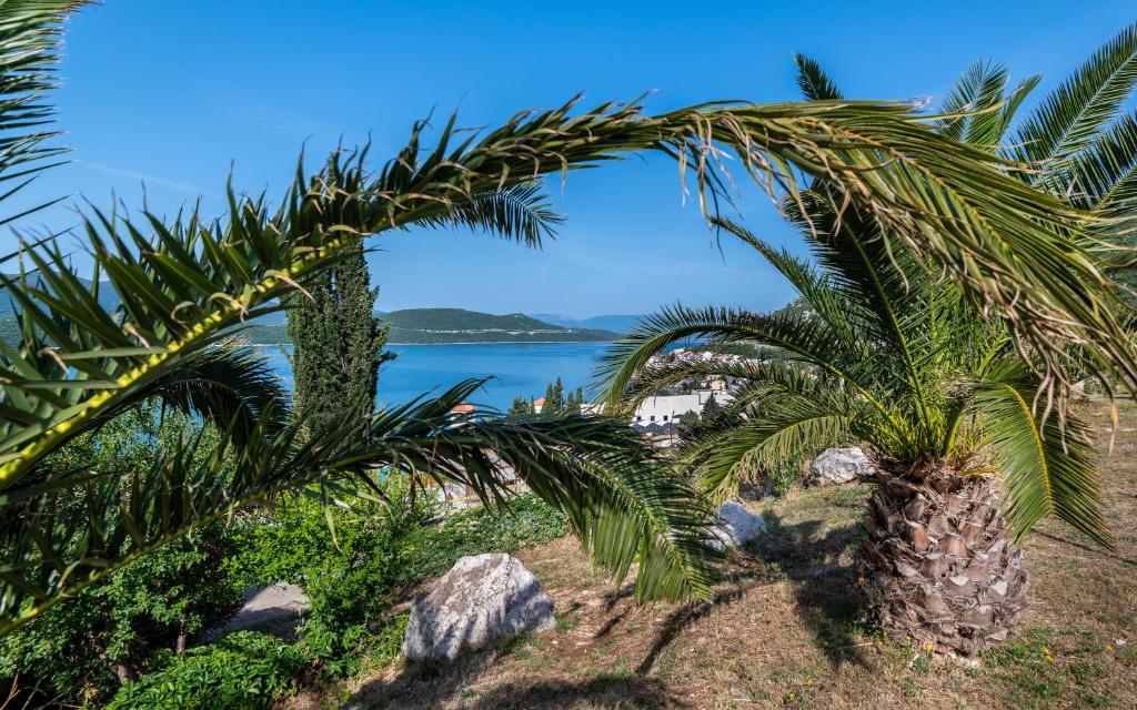 Doživite Neum na poseban način u Hotelu Stella 3* – uživajte uz more, opuštajući ambijent i nezaboravne trenutke!