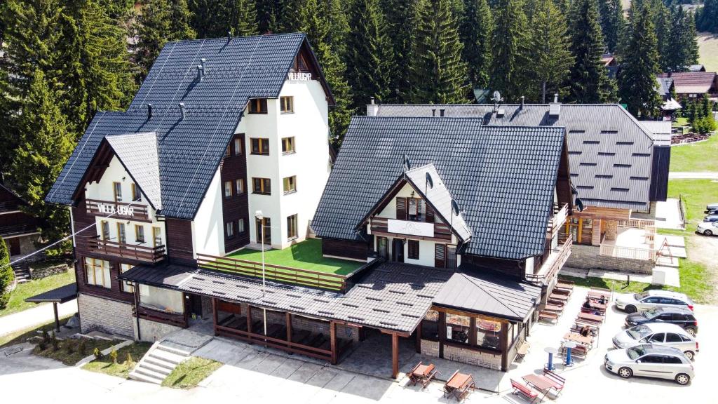 Planinski odmor u Villi Ugar 3* na Vlašiću uz nezaboravnu vožnju quadom do vidikovca Galica!