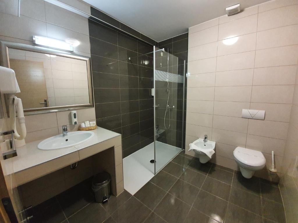 Doživite Hercegovinu na poseban način – uživajte u Wellness sadržajima, udobnom smještaju i gostoprimstvu Hotela Brotnjo 4*!