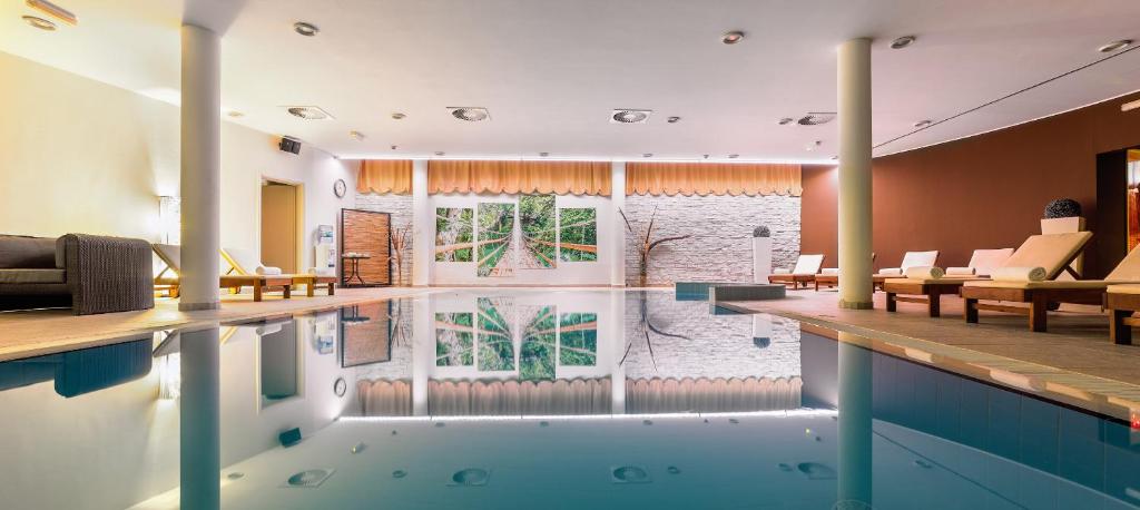 Pronađite svoj kutak za odmor u Vodicama – Villa Arausana & Antonina 4* ili Villa Arausa 4* uz more, udobnost i ALL INCLUSIVE LIGHT uslugu!