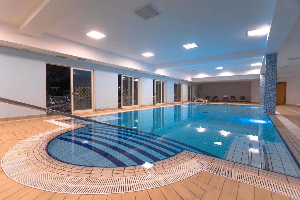Iskoristite priliku za nezaboravan odmor uz All Inclusive uslugu i opuštanje u prekrasnom ambijentu Hotela La Luna 4* na otoku Pagu!