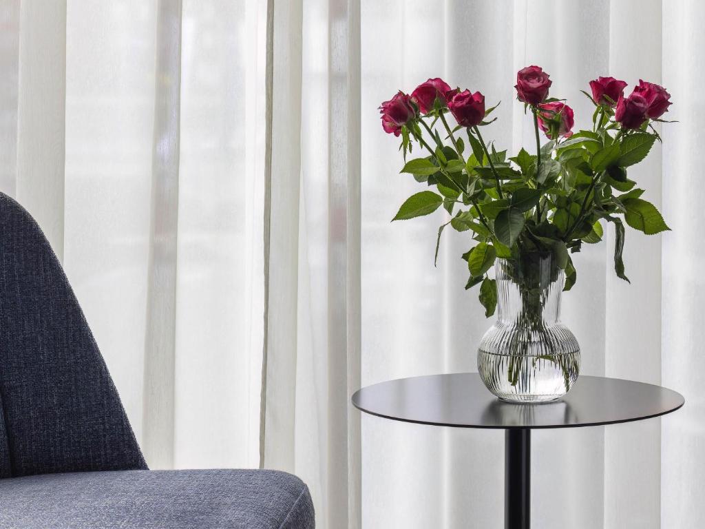 Hotel Mövenpick 4*, Zagreb - oaza elegancije i modernog komfora uz vrhunsku uslugu, pažljivo osmišljen ambijent i sofisticirani doživljaj svakog trenutka!