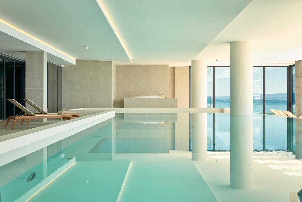 Hotel Amphora 4* – spoj luksuza, komfora i dalmatinske topline, savršen za miran i elegantan odmor u Splitu!