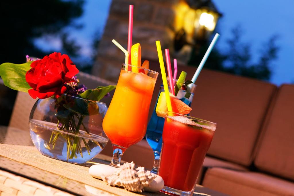 Odmor na čarobnoj Korčuli – uživajte u kristalno čistom moru, mediteranskom ambijentu i opuštajućem boravku u Villi Telenta 4* u Vela Luci!