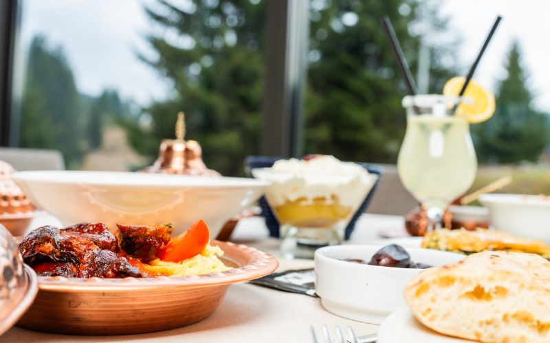 Provedite Ramazanske večeri u Hotelu Monti Spa & Wellness 4* uz raskošnu iftarsku ponudu, vrhunsku uslugu i opuštajući ambijent!
