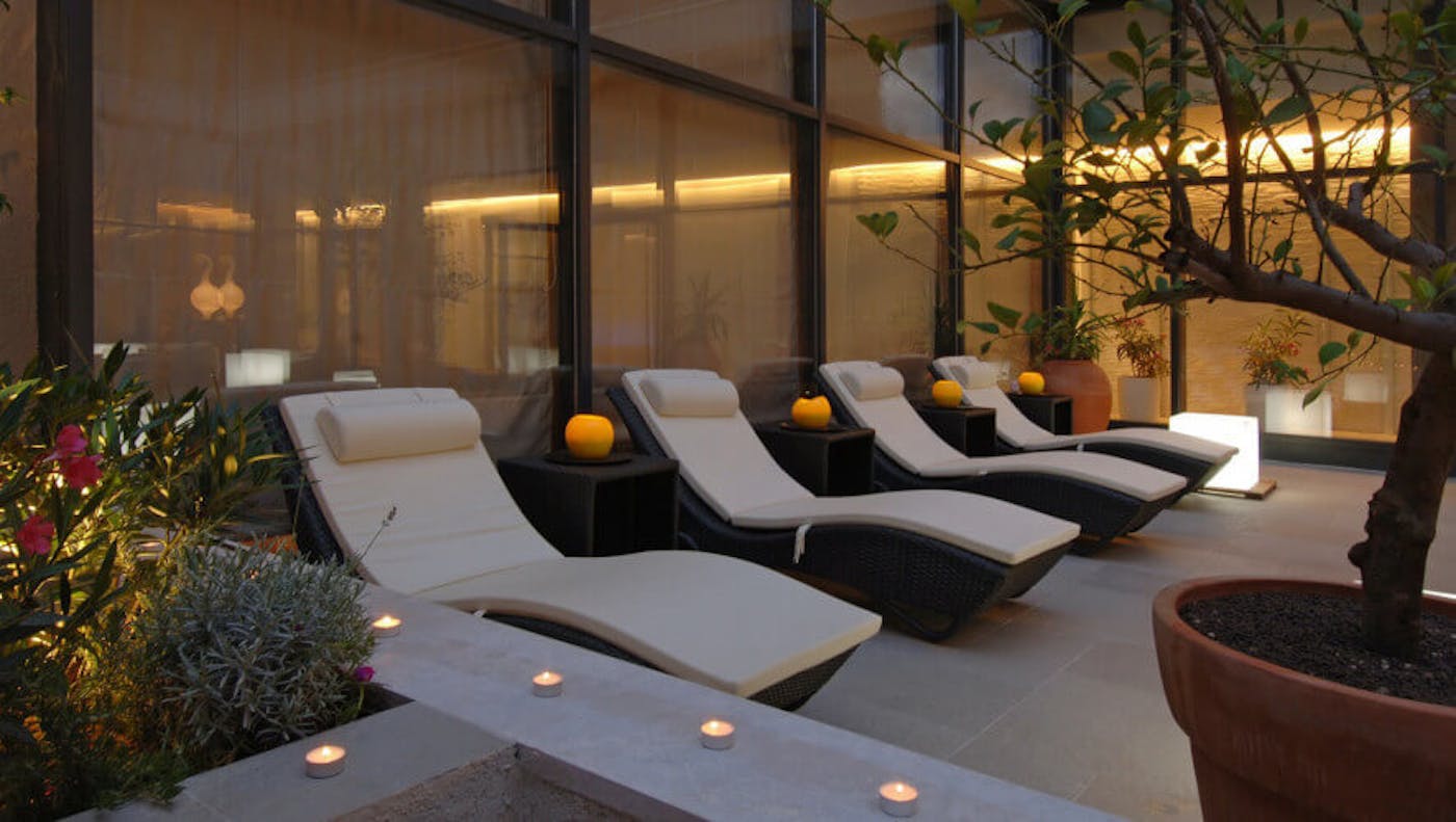 Island Hotel Istra 4* –  Vaša oaza mira i opuštanja na otoku nadomak Rovinja, okružena očaravajuće plavim morem i netaknutom prirodom!