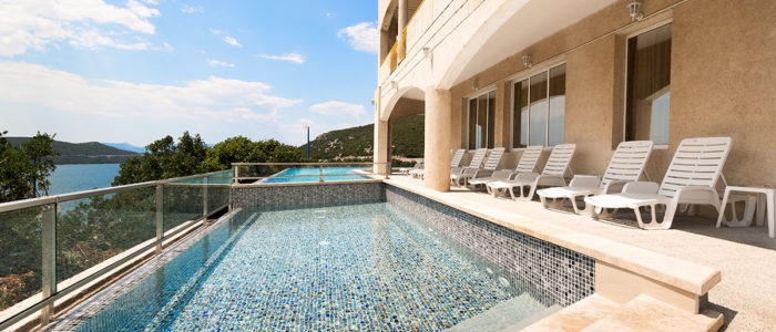 Utonite u tišinu valova i udobnost modernog smještaja – Hotel Stella 3* u Neumu je savršena oaza mira na jadranskoj obali!