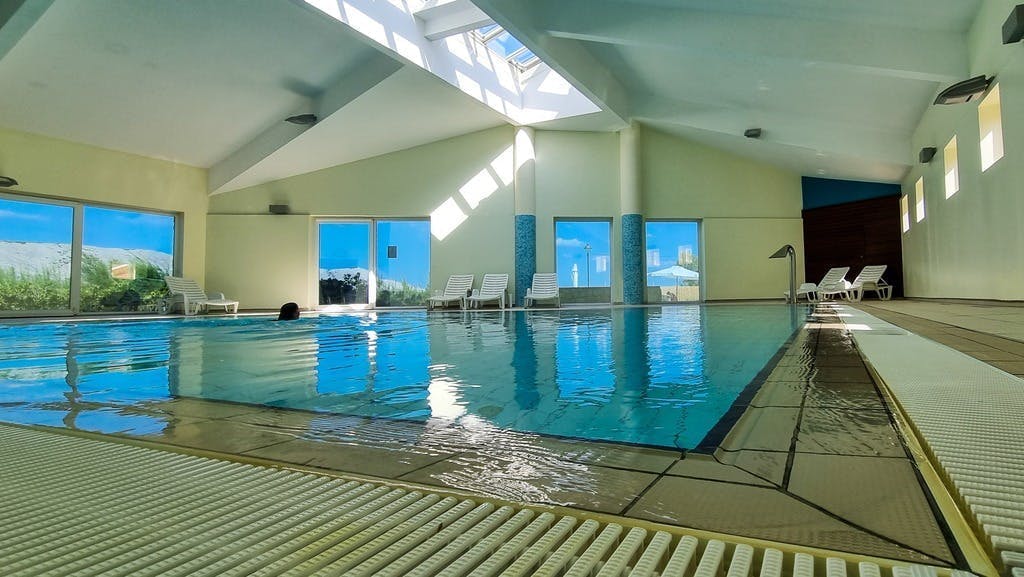 Otkrijte ljepote otoka Paga uz sunčane dane, prekrasno more i sve što vam je potrebno za savršen odmor – Hotel Pagus 4* ili Hotel Meridijan 4*!