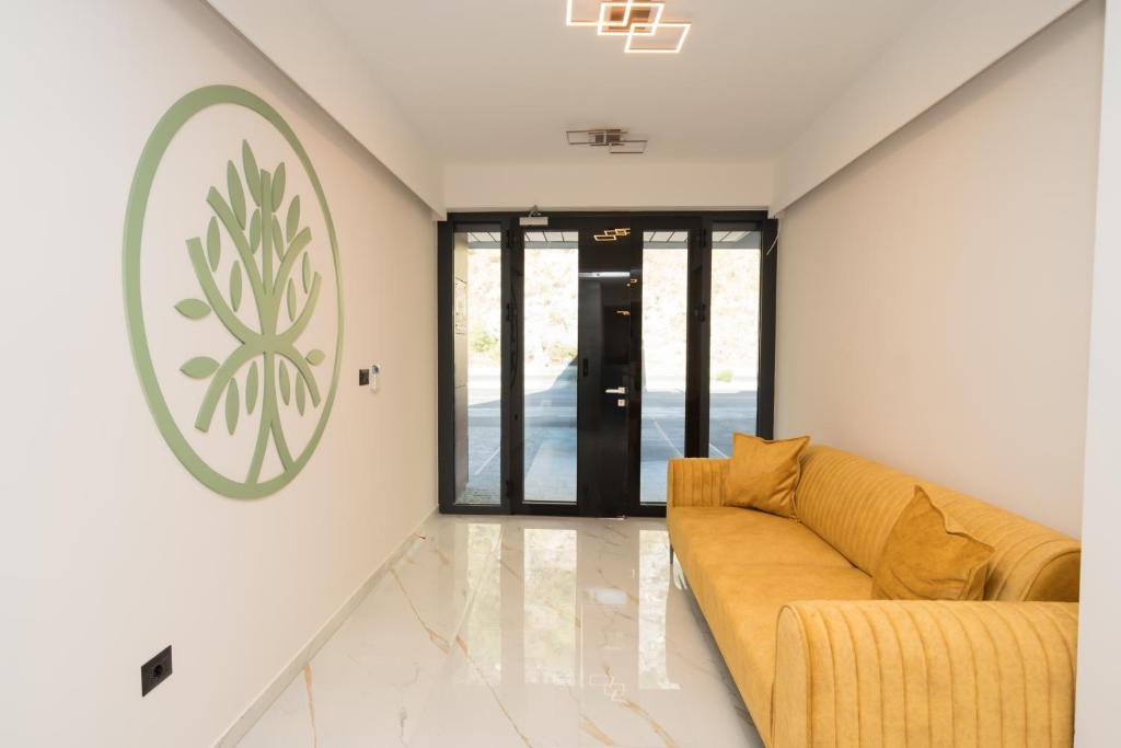 Doživite čari Mostara uz luksuzan boravak u Hotelu Spa Olive 4*, gdje se vrhunski komfor susreće s potpunom relaksacijom!