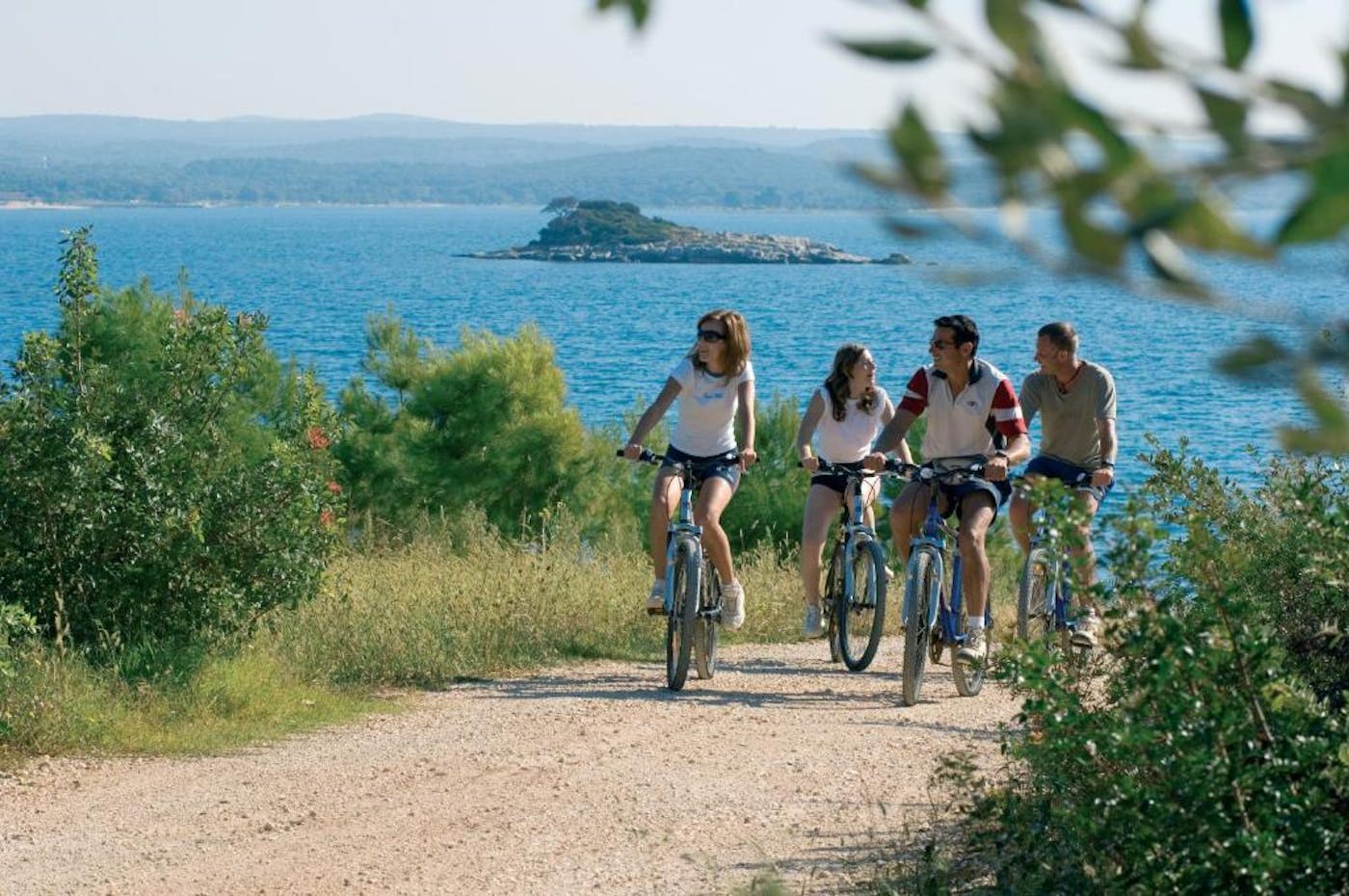 Island Hotel Istra 4* –  Vaša oaza mira i opuštanja na otoku nadomak Rovinja, okružena očaravajuće plavim morem i netaknutom prirodom!