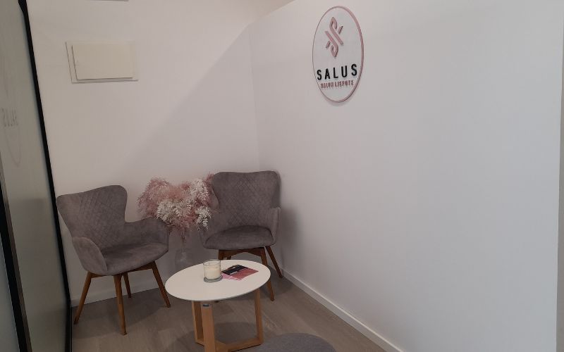 Antistres masaža leđa u Salonu ljepote Salus – prepustite se tretmanu koji vraća mir, lakoću i unutrašnju harmoniju!