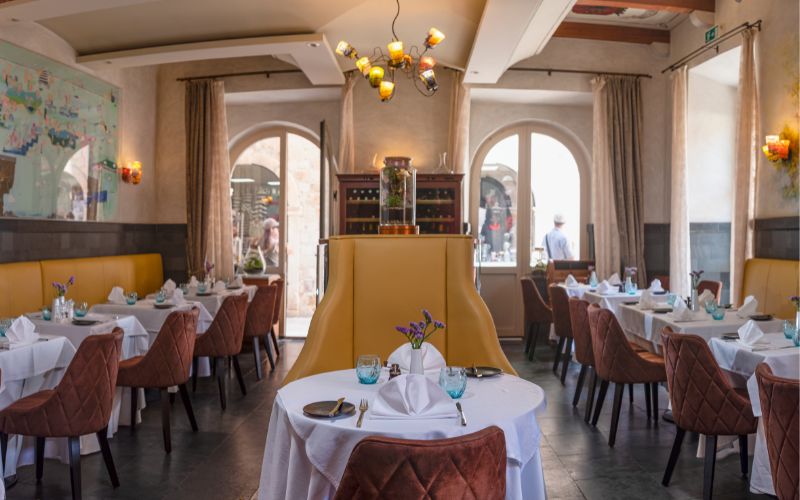 The Pucić Palace 5* – Luksuzni boravak u samom srcu dubrovačkog Starog grada, okružen historijom, kulturom i mediteranskim šarmom!