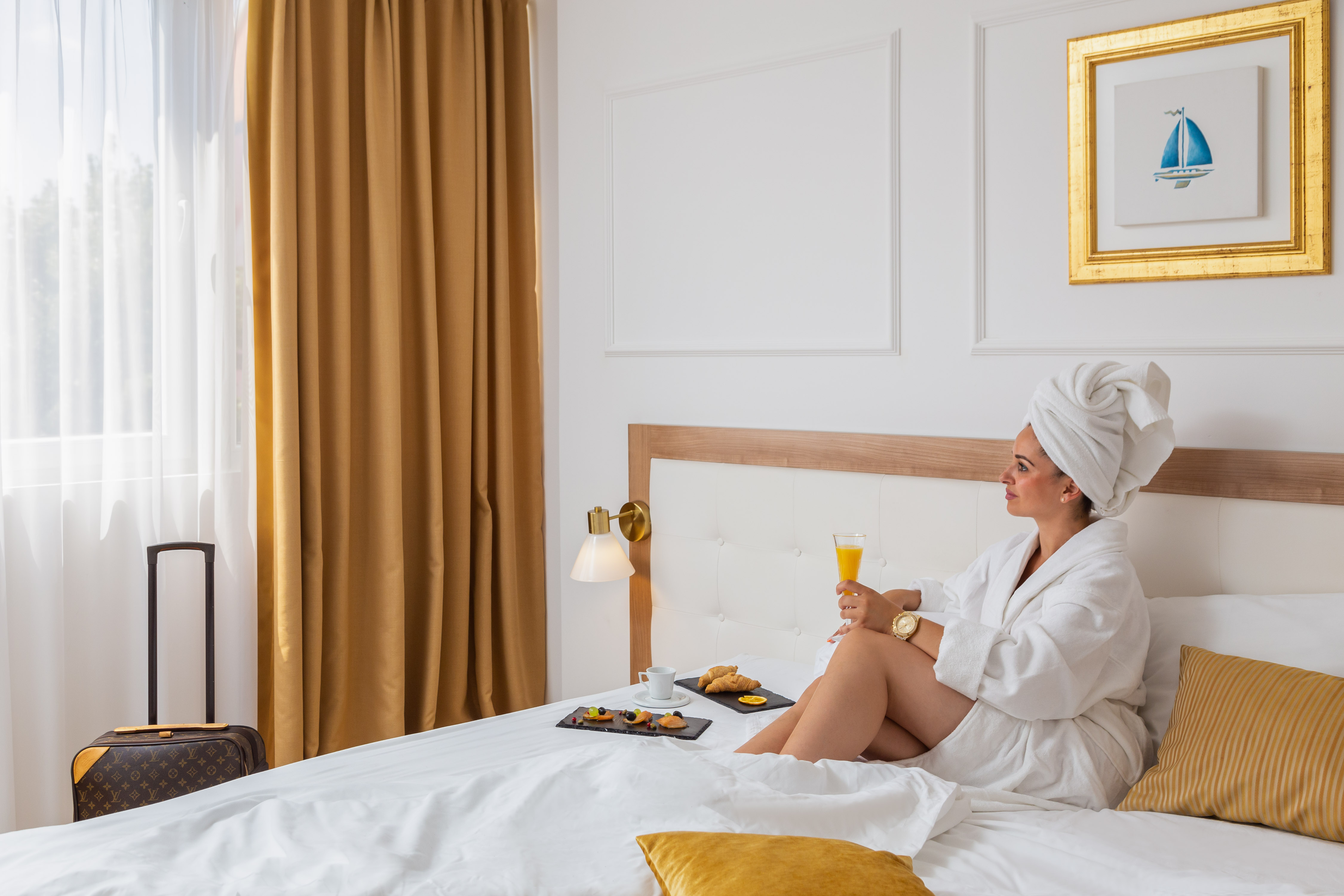 Uživajte u svim čarima Splita i doživite nezaboravan odmor u luksuznom Hotelu Corner 4* s prepoznatljivim mediteranskim šarmom!