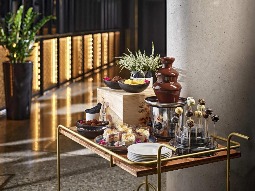 Hotel Mövenpick 4*, Zagreb - oaza elegancije i modernog komfora uz vrhunsku uslugu, pažljivo osmišljen ambijent i sofisticirani doživljaj svakog trenutka!