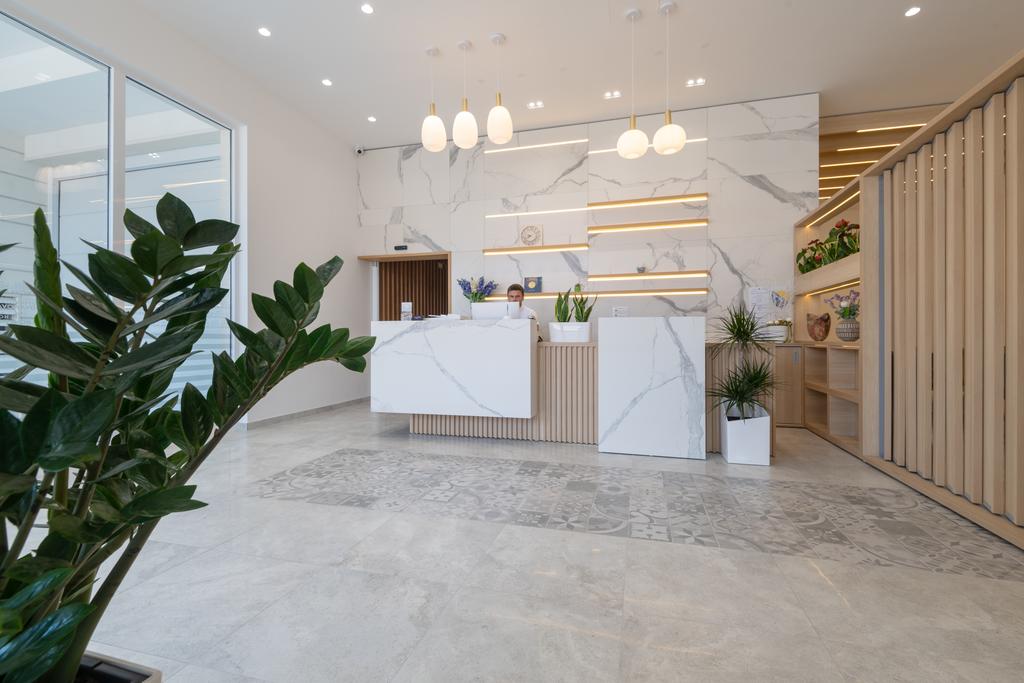 Hotel Nova 4*, Neum | Uživajte u proljetnom odmoru uz obalu Jadrana, okruženi morem, mirom i autentičnom mediteranskom atmosferom koja pruža savršen spoj opuštanja i uživanja!