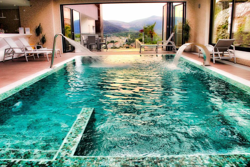 Hotel Eden & Spa 4* | Uživajte u čarobnom pogledu na Mostar dok se opuštate u ekskluzivnom Wellness & Spa odmoru za dvije osobe!