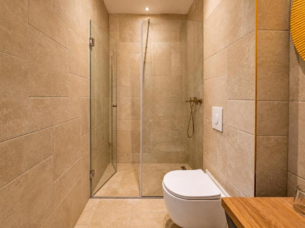 Spoj historije, elegancije i vrhunske udobnosti | Uživajte u odmoru uz more u Hotelu Heritage Casa Blanka 4* u Makarskoj!