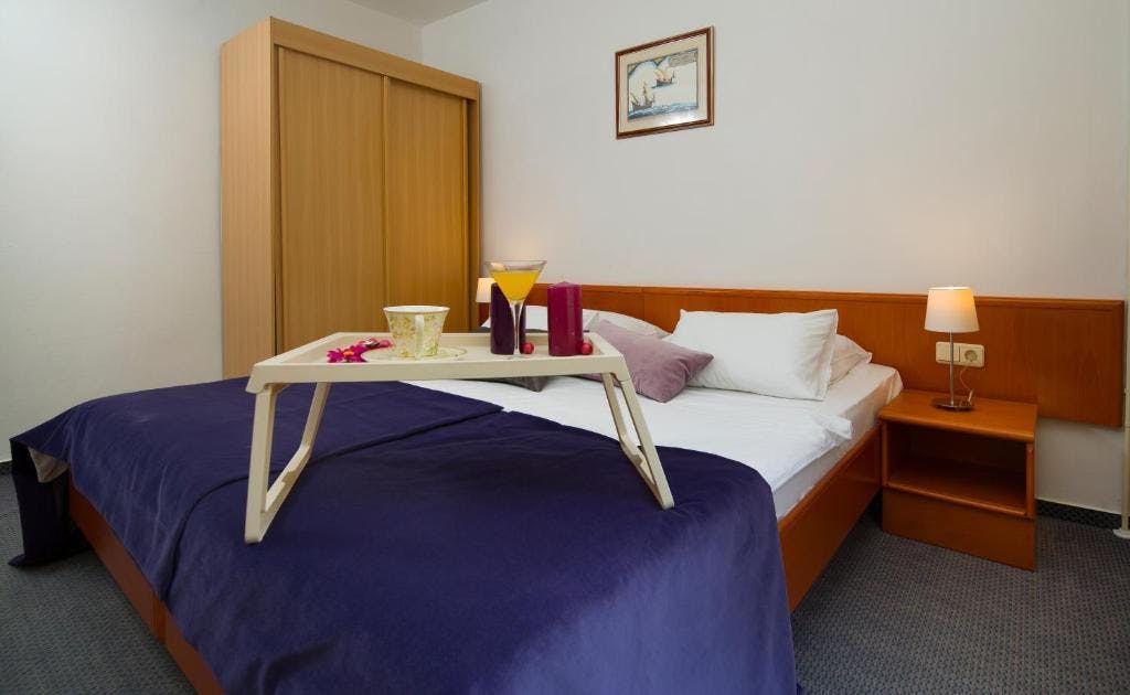 Neka svaki trenutak bude posebna uspomena uz All Inclusive uslugu i čaroban pogled na more u Hotelu Faraon 3*, Trpanj!