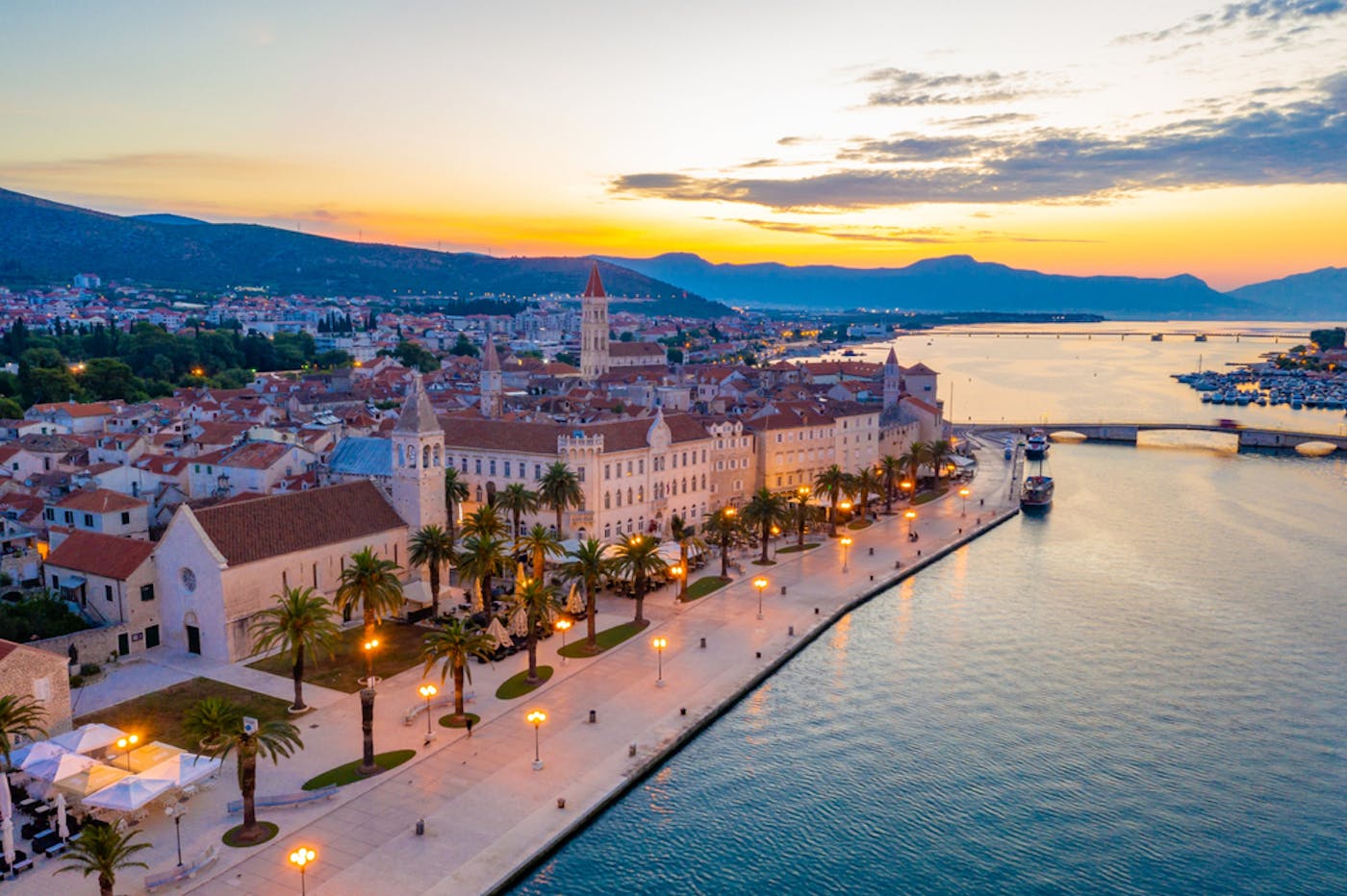 Doživite čarobno ljeto u Trogiru – prepustite se vrhunskom odmoru, luksuzu i opuštajućoj atmosferi elegantnog Hotela Trogir Palace 4*!