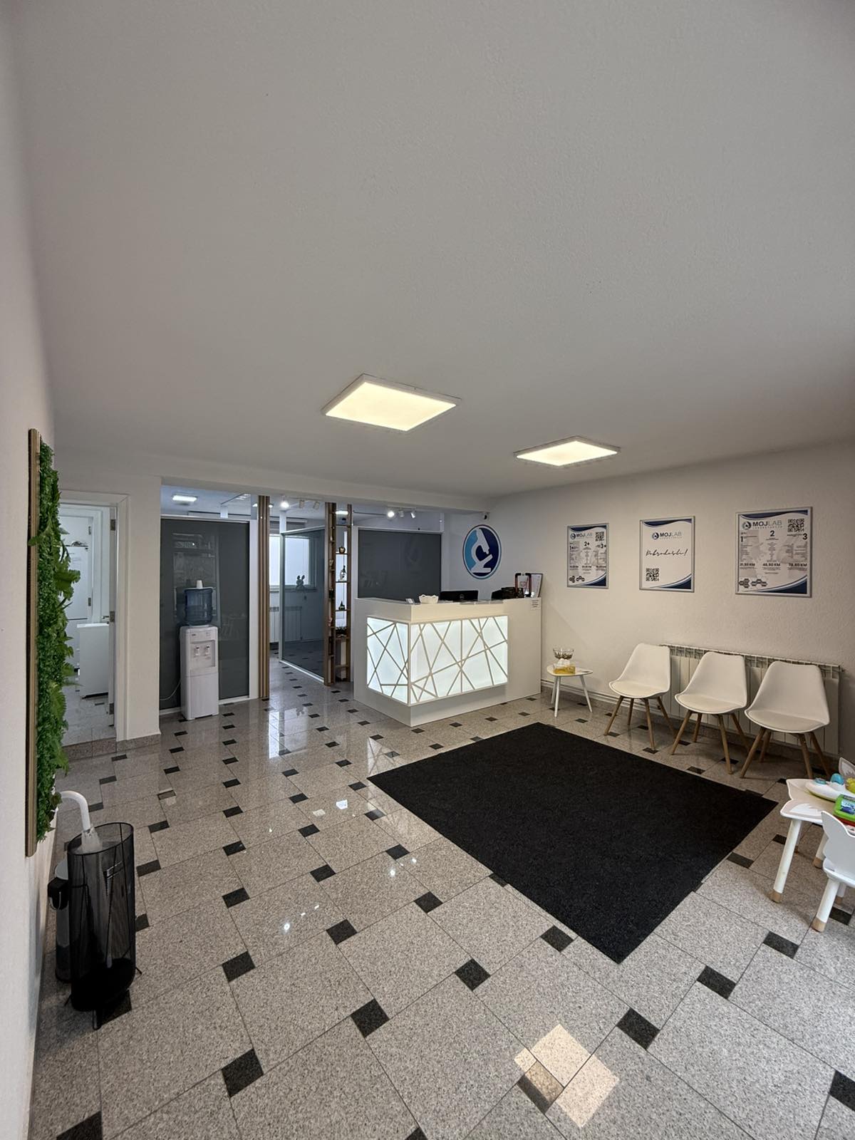 Privatni medicinsko-biohemijski laboratorij MOJ LAB – Internistički paket s hormonima štitne žlijezde za preciznu procjenu i kontrolu funkcije organizma!