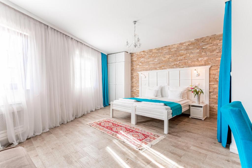 Hotel Kriva Ćuprija 4* | Uživajte u čarima Mostara, gdje se tradicija i luksuz spajaju uz prelijep pogled na Stari most!