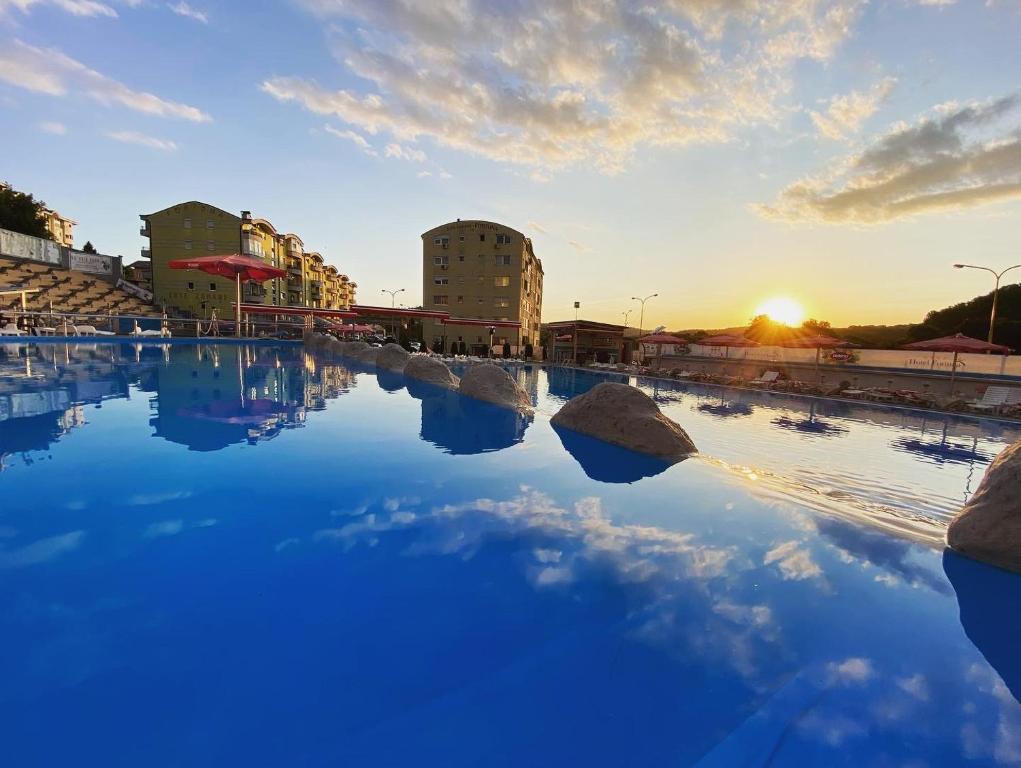 Porodična oaza odmora u srcu Banja Luke – spoj mira, udobnosti i vrhunskog Wellness & Spa iskustva u Hotelu Fortuna 4*!