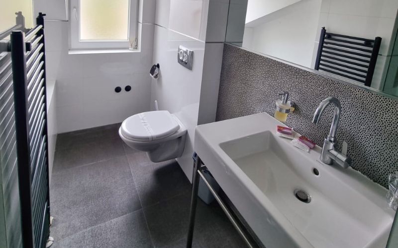 Hotel Gala 4*, Podstrana | Uživajte u svakom trenutku mira i tišine uz obalu, gdje prirodna ljepota susreće udobnost savršenog odmora!