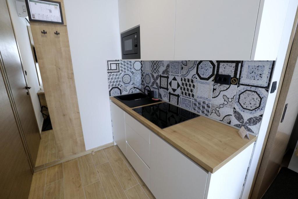 Villa Verica 4* | Prepustite se ljepotama Baške Vode i boravite u apartmanima koji nude potpuni komfor i čarobnu atmosferu!