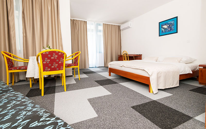 Utonite u tišinu valova i udobnost modernog smještaja – Hotel Stella 3* u Neumu je savršena oaza mira na jadranskoj obali!