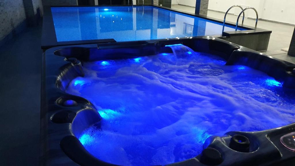 Hotel Central 4*, Vlašić I Pobjegnite od gradske vreve i uživajte u romantičnom Wellness odmoru za dvije osobe u planinskom raju Babanovca!