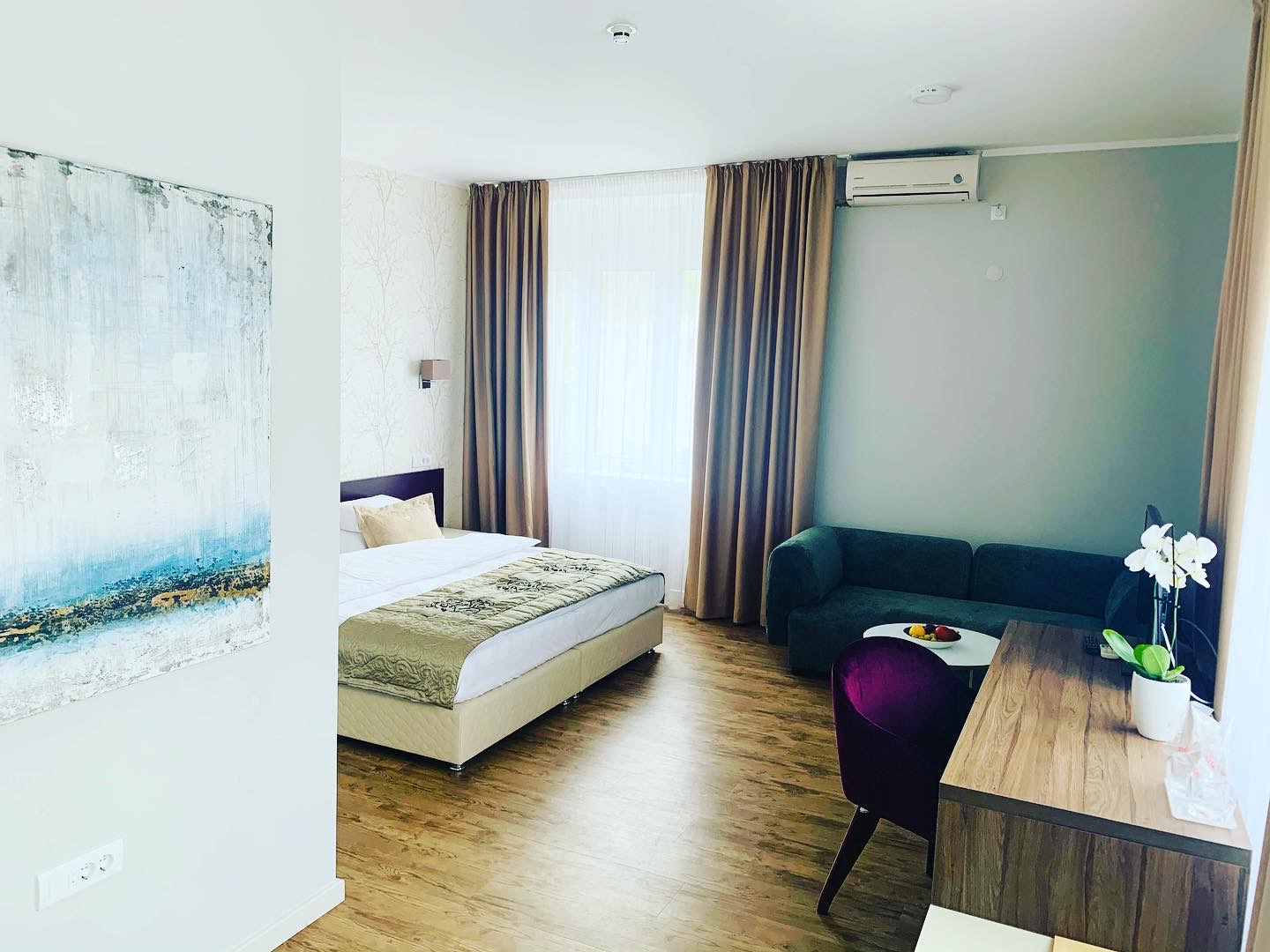 Uživajte u elegantnom ambijentu, vrhunskom komforu i jedinstvenom iskustvu boravka u srcu Banja Luke – Hotel Zepter Palace 4*!