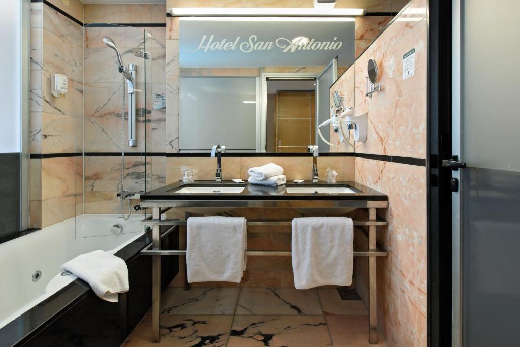 Hotel San Antonio 4*, Podstrana – uživajte u harmoniji prirode, mora i luksuza koji zajedno stvaraju idealan ambijent za potpuni odmor!