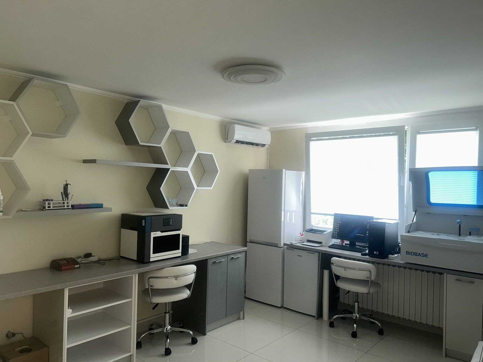 Precizne laboratorijske pretrage u Plavoj Poliklinici – visok standard kvaliteta u laboratorijskoj dijagnostici za pouzdano praćenje i unapređenje zdravlja!