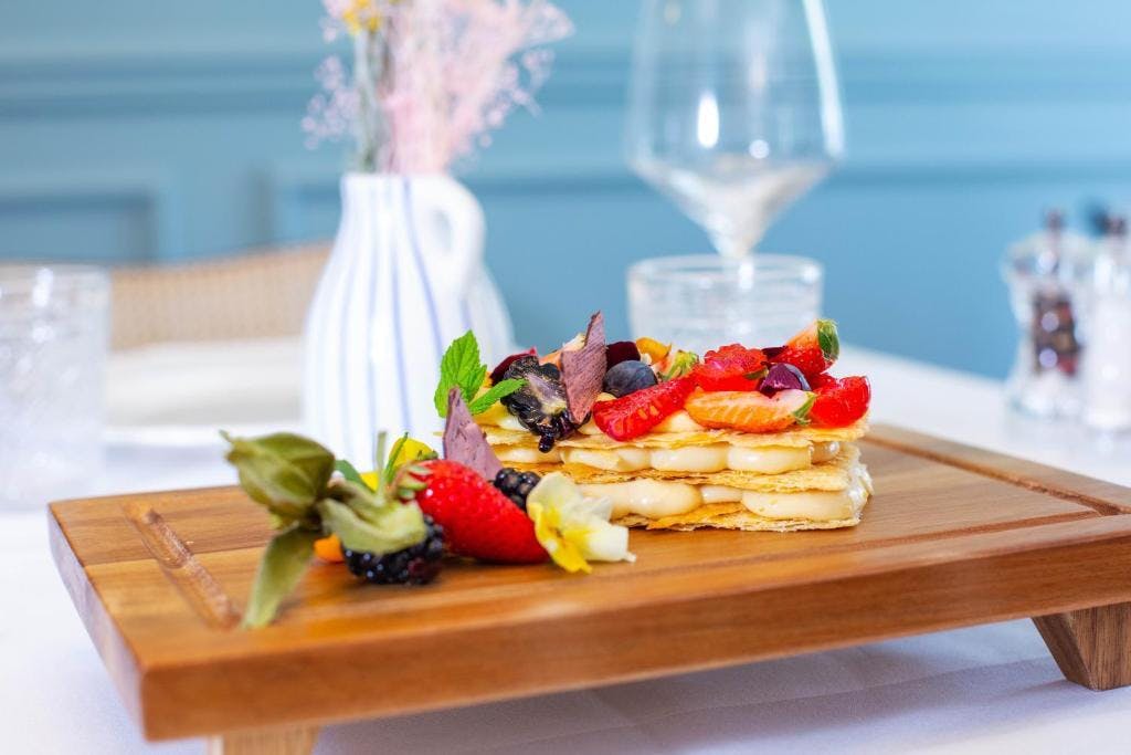 Heritage Hotel Porin 4* – savršen izbor za sve koji žele doživjeti Makarsku kroz spoj tradicije, elegancije i autentičnog dalmatinskog ambijenta!
