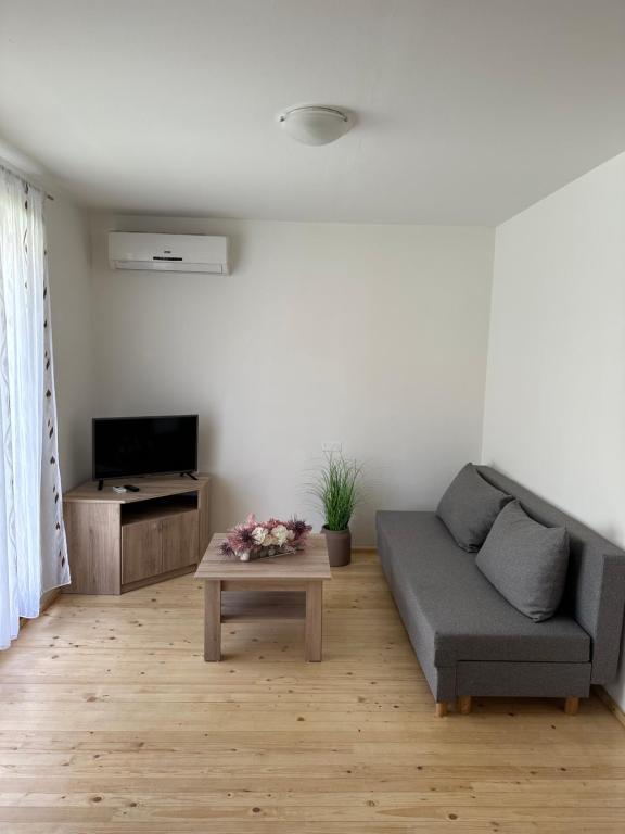 Hotel Grande Casa 4* u Međugorju nudi elegantan odmor uz vrhunsku uslugu, toplu atmosferu, profinjen stil i potpunu udobnost!
