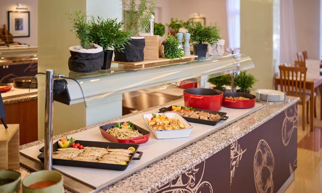 Aminess Lume Hotel 4* – elegantna oaza uz more gdje se spajaju vrhunska udobnost, očaravajući pogledi, čarolija Korčule i nezaboravni trenuci odmora!