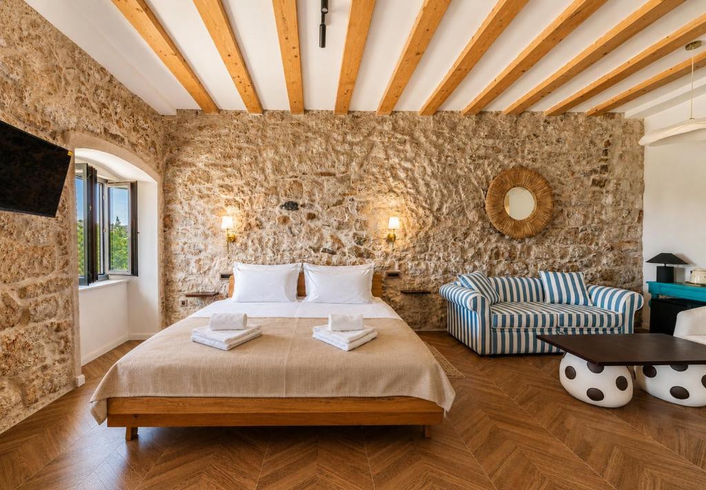 Spoj historije, elegancije i vrhunske udobnosti | Uživajte u odmoru uz more u Hotelu Heritage Casa Blanka 4* u Makarskoj!