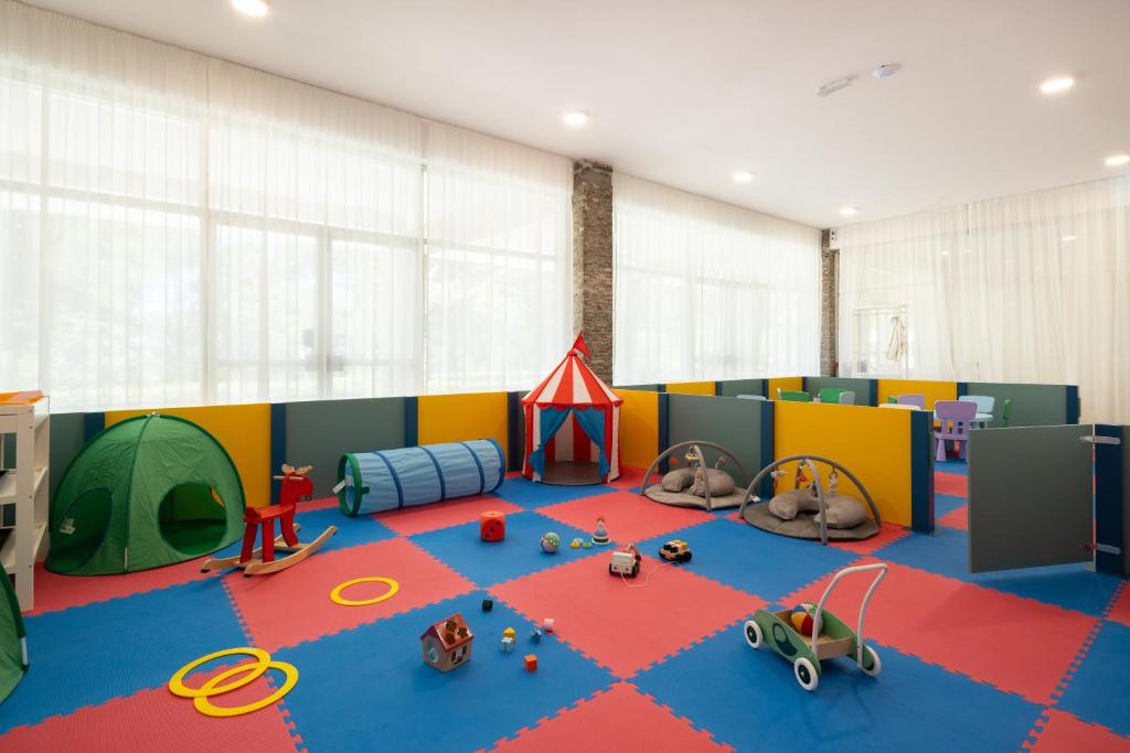 LAST MINUTE ponuda za savršen jesenski predah – uživajte uz more, prirodu i mir Baškog Polja u Alemaris Resortu 3*!