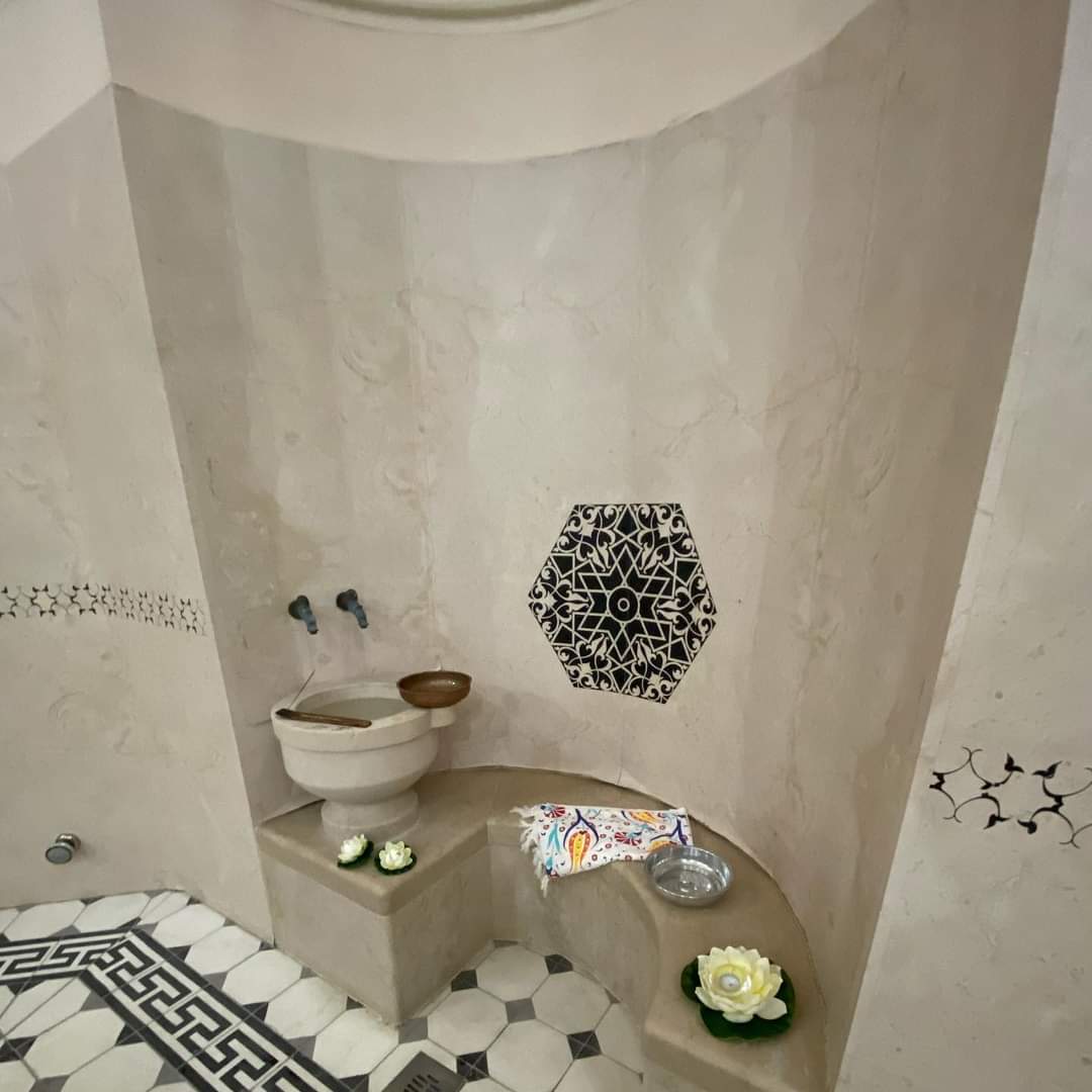 ISA BEGOV HAMAM by EGE | Prostor ispunjen suptilnom raskoši, gdje tišina postaje luksuz, a toplina oplemenjuje svaki trenutak!