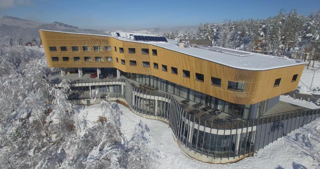 Prepustite se vrhunskom Wellness danu u Tarčin Forest Resort & Spa 5* – mjesto gdje priroda, tišina i luksuz stvaraju savršen balans!