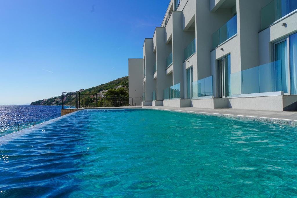 Hotel Saint Hildegard 4*, Omiš | Uživajte u čarobnom ambijentu gdje svaki trenutak postaje dragocjena uspomena odmora!