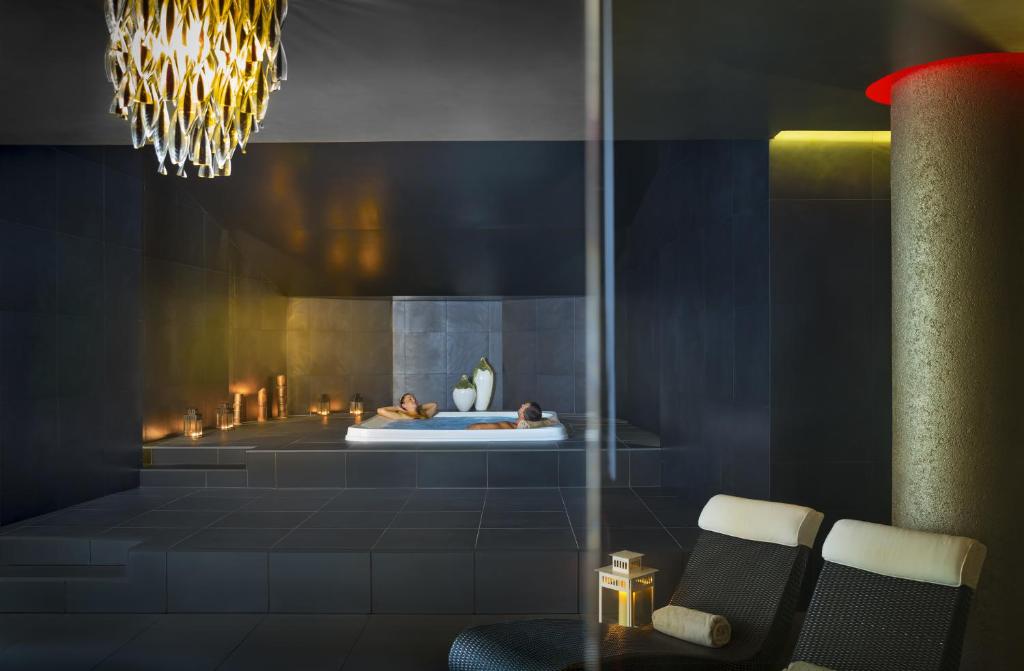 Aminess Vival Maestral Hotel 4* I Doživite odmor koji spaja netaknutu prirodu i srdačnost Istre uz obalu slikovitog Novigrada!