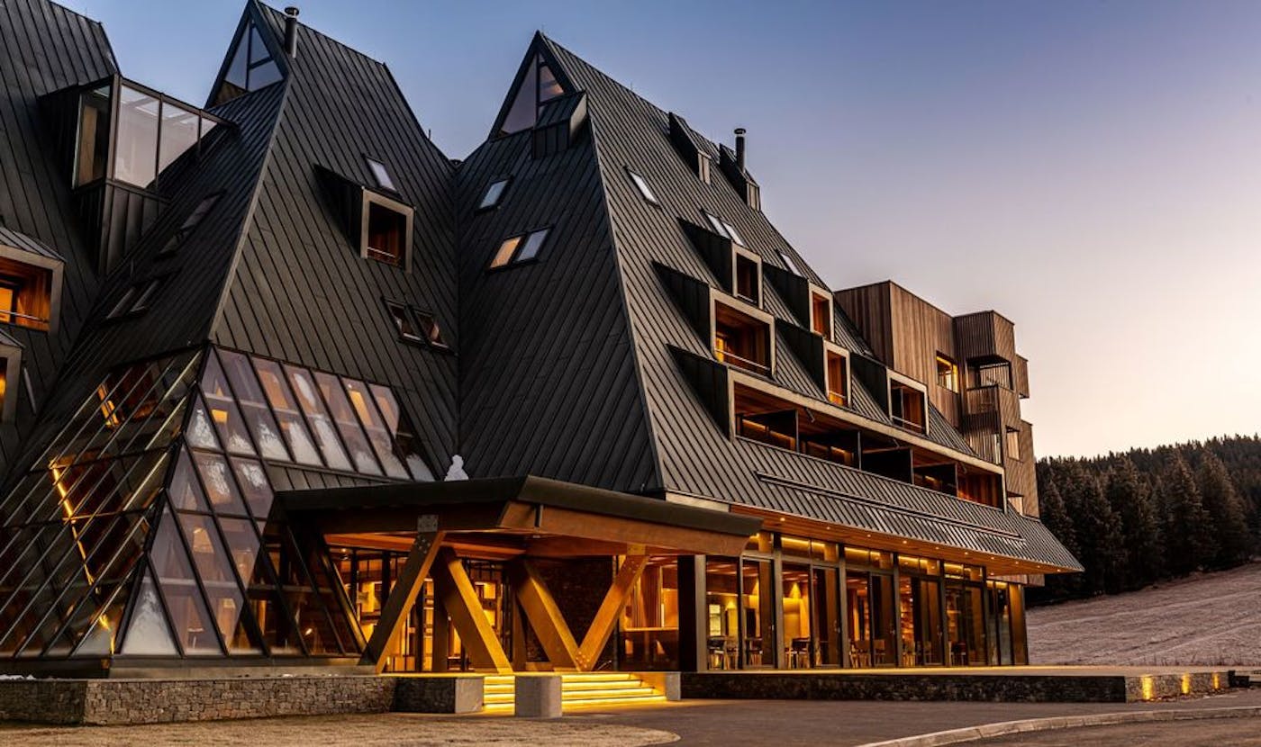 Iskusite harmoniju mira i prirode uz cjelodnevnu wellness kartu u Hotelu Monti Spa & Wellness 4* smještenom na veličanstvenom Igmanu!