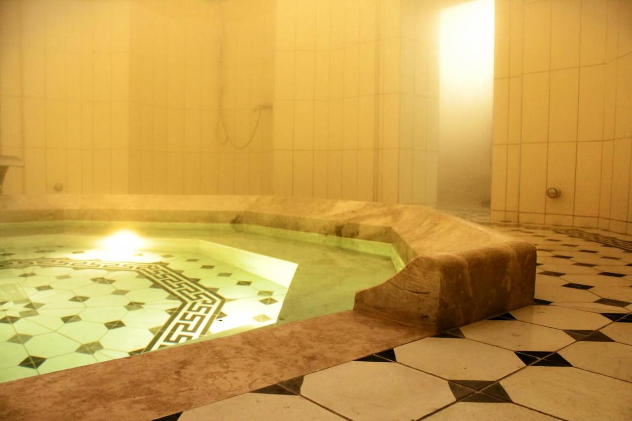 ISA BEGOV HAMAM by EGE | Prostor ispunjen suptilnom raskoši, gdje tišina postaje luksuz, a toplina oplemenjuje svaki trenutak!